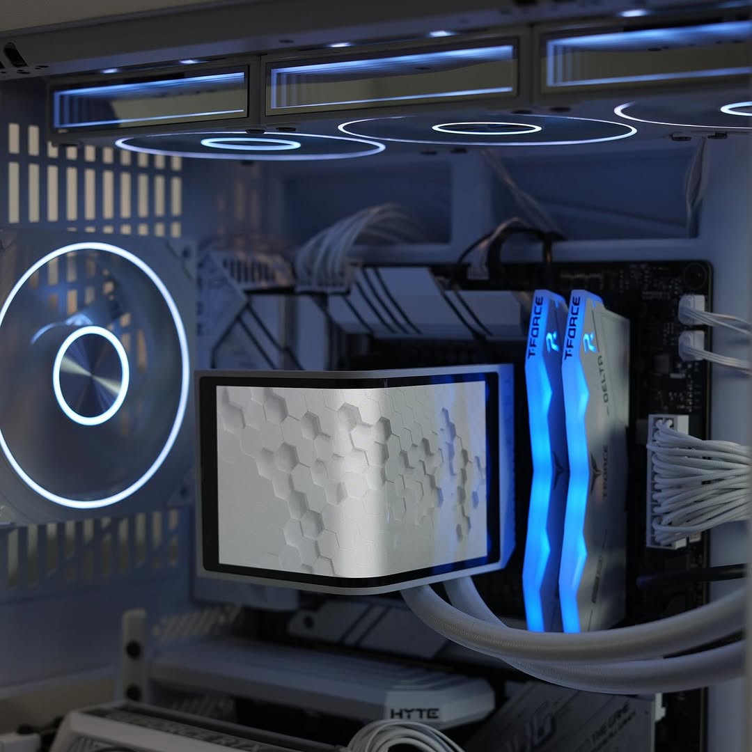 Product Gallery Image