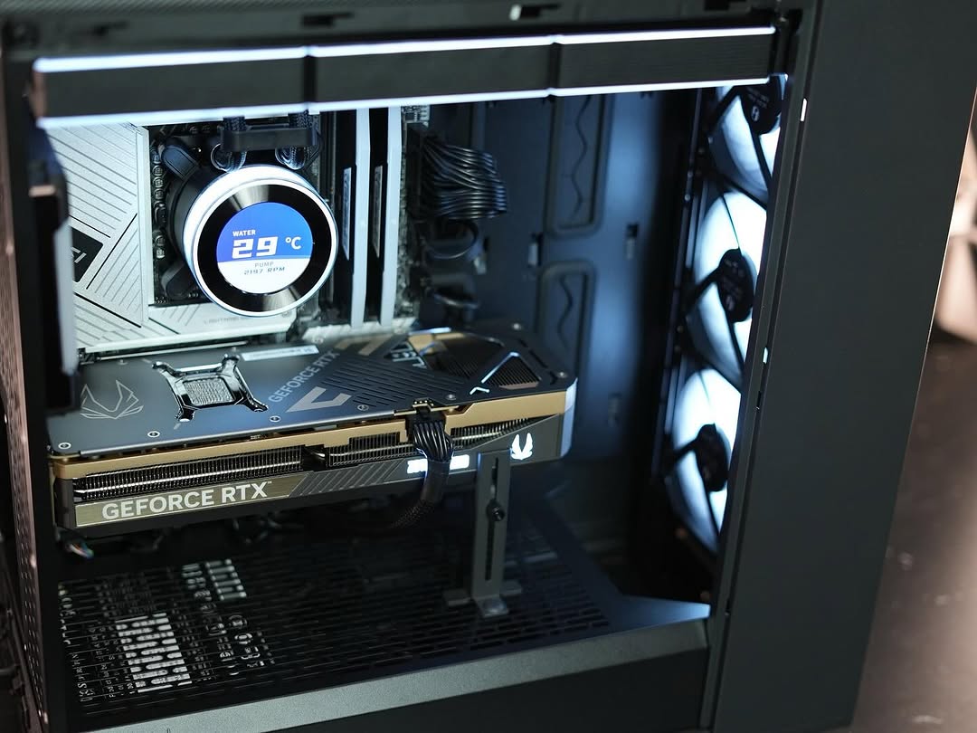 Product Gallery Image