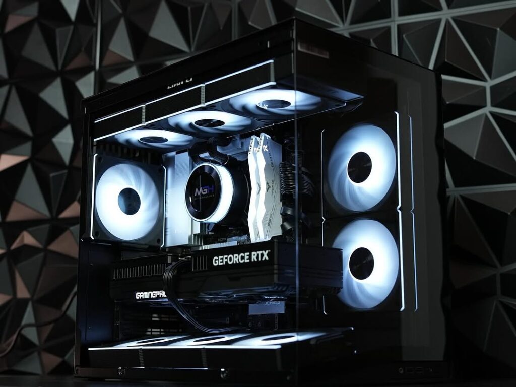 GAMING PC – Intel Core i7 – 14700K – PALIT RTX 5070 GAMINGPRO OC 12GB Image